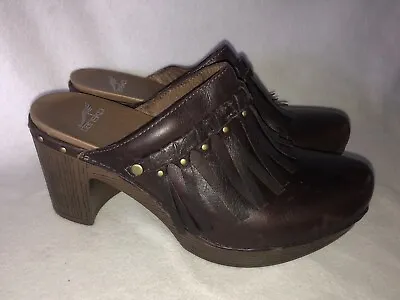 Dansko Deni Clog Mule Womens Size 39 Brown Slide Slip On  Brown Leather Fringe  • $39.99