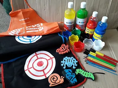 Childrens Ready Mix Paint With Aprons Brushes Mix Pots & Stamps • £10