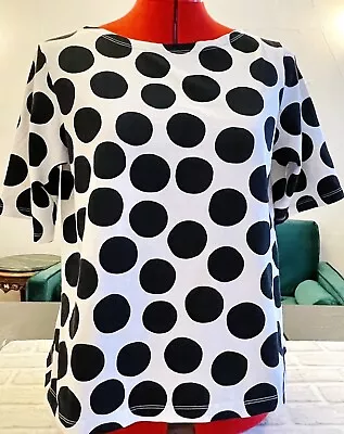 Marimekko X Uniqlo Short Sleeve T Shirt Black & White Polka Dots Size M • $15