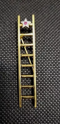 Pre-owned Mary Kay Ladder Of Success Red Crystal Brooch. • $5