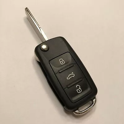 OEM VW Keyless Entry Remote Key Fob 4B Uncut Blade OEM Volkswagen NBG010180T • $48.53