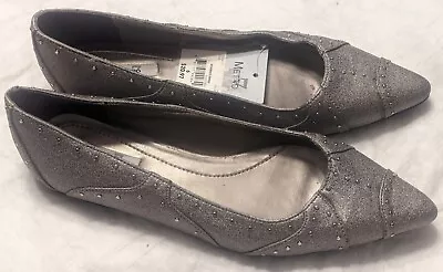 Metro7 Silver Gray Studded Flats Shoes Women's Size 6  / 37.5 Slip On Comfort • $11.70