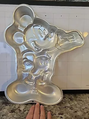 Vintage 1995 Wilton Mickey Mouse Cake Pan Disney #2105-3601 • $10