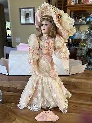 Maryse Nicole Franklin Mint Heirloom Marguerite Doll Porcelain Gorgeous!! • $79.20