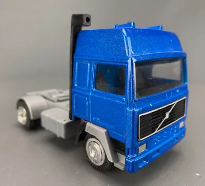 1/43 Volvo Semi-Tractor Day Cab Blue No. 9300 D0620 LZ • $9.98