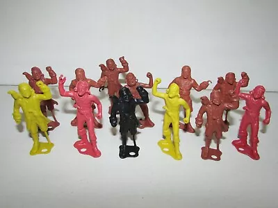 Vintage 12-Piece Lot MPC RingHand Plastic PIRATE Figures Black Yellow Brown Red • $12.95