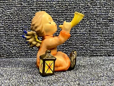 Goebel Hummel #359  TUNEFUL ANGEL  Figure Figurine 2 3/4“ / Signed / NIB • $7.50