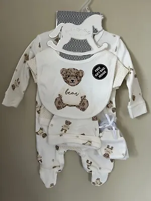 Baby Boys Clothing Gift Set White Babygrow Sleepsuit Bear Design Boys Newborn-6m • £14.95