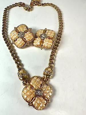 Vintage Necklace Clip On Earrings Set Quilted Puffy  Simulated Pearl Chunky • $64