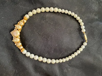 Vintage Faux Pearl Necklace Gold Tone Tear Drop Women S Costume Jewelry • $14.95