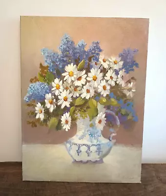 Vtg Lilies & Daisies Still Life  Oil On Canvas Board  Signed Robert Taylor 9x12 • $34.99