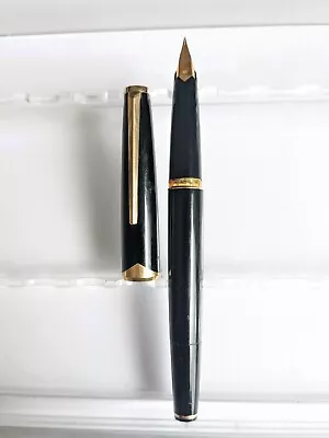 Vtg Black Gt Montblanc 121 Fountain Pen - 18k 750 F Nib  • $35