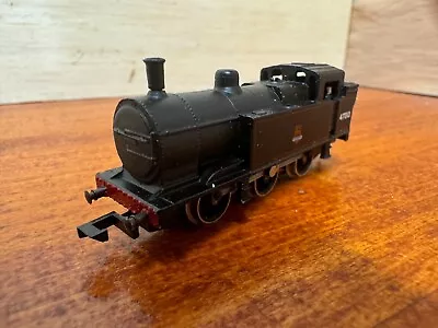 GRAHAM FARISH N Gauge  BR British Rail 0-6-0 Tank Engine Steam Locomotive  • $49.99