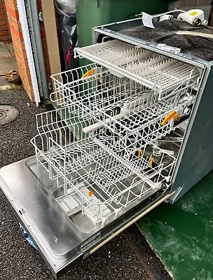 MIELE Semi-Integrated Dishwasher - Collect Buckingham • £49.50