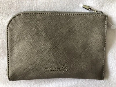 £9.99 • Buy *Singapore Airlines Business Class Amenity Kit - Penhaligon Amenities  * New