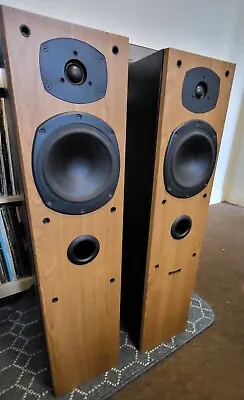 Tannoy M3 Floor Standing Speakers - One Slightly Faulty But Working • £30