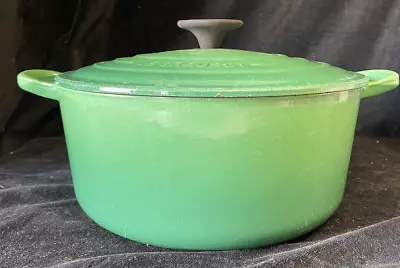 LE CREUSET Cast Iron Round Lidded Casserole  24cm Bamboo Green • £99