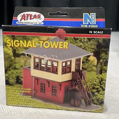 Atlas Signal Tower Kit - N Scale Model Railroad Building - #2840 • $32.79