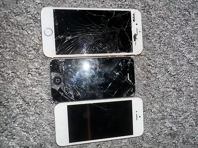 Selection Of Apple IPhones Spares Or Repairs Only • £20