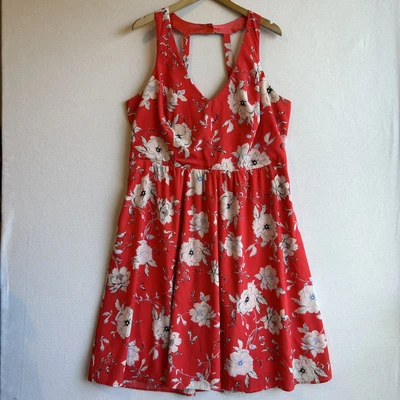 $0.99 • Buy CITY CHIC Size L (20) Coral Pink Floral Halter Ruched Back Fit Flare Dress