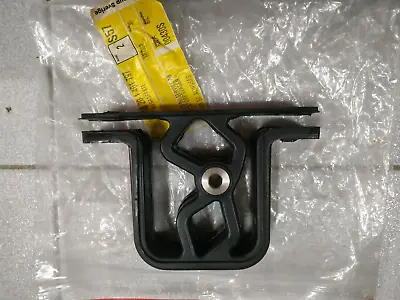 BMW E36 M3-E39 M5 Exhaust Rubber Mounting !!NEW!! !!GENUINE!! 18201401797 • $45