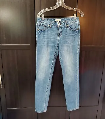 Cabi Skinny Leg Jeans Women's Size 4 Medium Wash Blue Denim Low Rise • $16.99