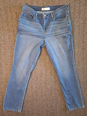 Levis Jeans Womens 16 Mid Rise Slim Faded Medium Wash Preppy Denim • $10