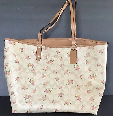 COACH Daisy Floral Print City Carry All Reversible Tote Bag 13 In Long • $110