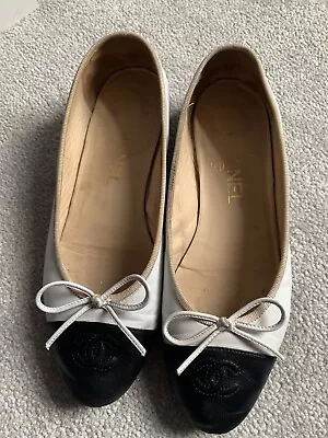 Chanel Ballet Flats White And Black Size 3.5 Ballerina Shoes Spring Summer • £200