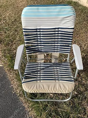 Vintage Styling Blue White Folding Lawn Chair Beach Deck Pool Vinyl Tube • $15.99