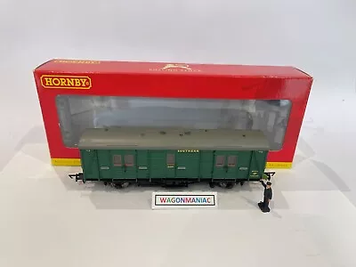 Hornby 00 Gauge - R4340C - Passenger Brake Van C - SR # 772 - New-Mint-Boxed • £18