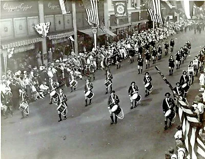 St Paul Minnesota Vintage Photo VFW Parade 7th Street View Drum Corps 1929 • $24.99