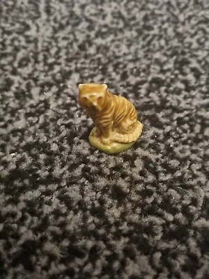 WOW Vintage Miniature Ceramic TIGER Figurine Collectible Painted Cat Rare • £0.99