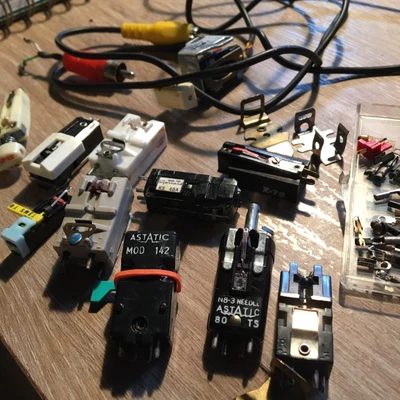 $22.23 • Buy  Vintage Phono Cartridges Lot