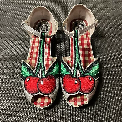 RARE Sz 40/9 Miss L Fire Cherry Embroidered Silver Glitter Peep-toe Sandals • $75