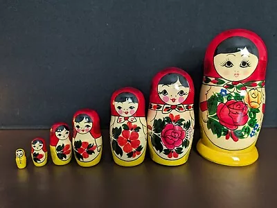 Collectable Matryoshka Russian Nesting Dolls Set Of 7 Handpainted • £4.99