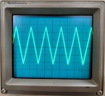 Tektronix 2213 60MHZ Oscilloscope 2 Channel Analog Portable • $89.99