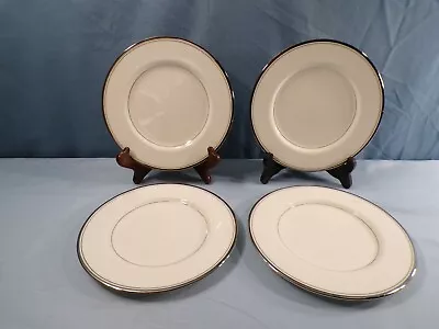 Set Of 4 Mikasa Briarcliffe Pattern Salad Plates 7 1/2  Wide • $14.99