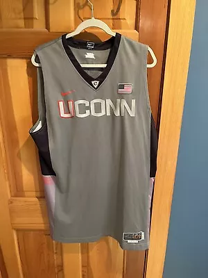 UConn Huskies 2012-13 Game Team Issued Blank Nike Jersey Sz 54 Grey Connecticut • $600