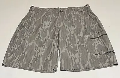 Huk Fishing Shorts Mens XXL Mossy Oak Bottomland Camo Performance • $34.97