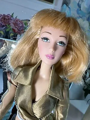 2000 MADAME ALEXANDER Sunset Grille 16  ALEX Doll With Box • $34.99