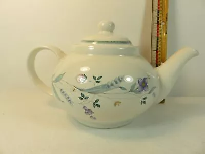 April Pfaltzgraff 5 Cup Teapot With Locking Cover 5 3/4x10 1/2x6 1/2 Inch Mexico • $21