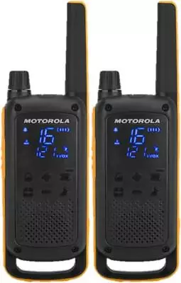 Motorola Talkabout T82 Extreme 2-Way Walkie Talkie Radio Twin Pack • $104.54