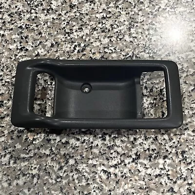 88-91 Honda Civic CRX RH Interior Door Handle Cup Ed Ed7 Ed8 Ef Bezel Trim Panel • $21