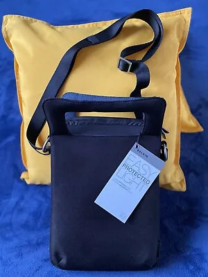 BELKIN IPAD / TABLET TRAVEL CARRY / SHOULDER BAG - Rrp £25 • £9.99