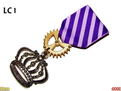 Steampunk Gothic Badge Brooch Pindrape Medal Silver Crown On Purple Lilac #LC1 • $11.37