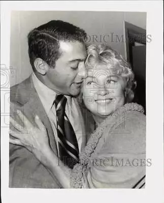 1971 Press Photo Actress Joan Blondell With Her Stepson Mike Todd Jr. In NY • $17.99