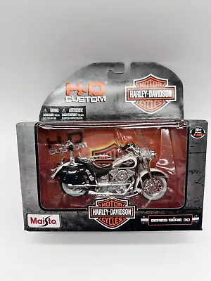 Maisto Harley Davidson Series 30 H-D Custom 1993 FLSTN Heritage Softail • $14.99