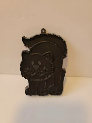Vintage 1979 Hallmark Black Cat Plastic Cookie Cutter Halloween Sandwich Press • $4
