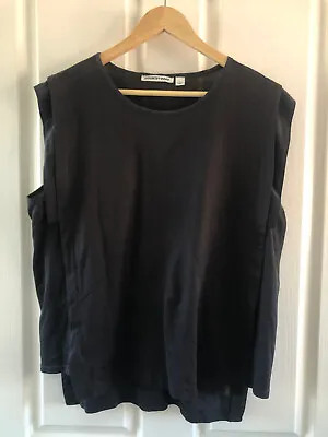 $15 • Buy Country Road Black Cotton With Silk Trim Top Size L
